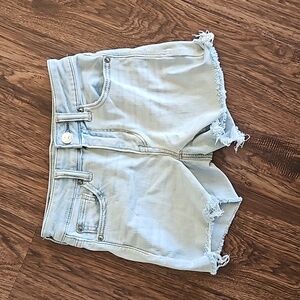 American Eagle Size 00 High Rise Shortie Light Wash Jean Shorts